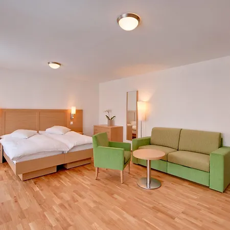 Otel Bristol 3*