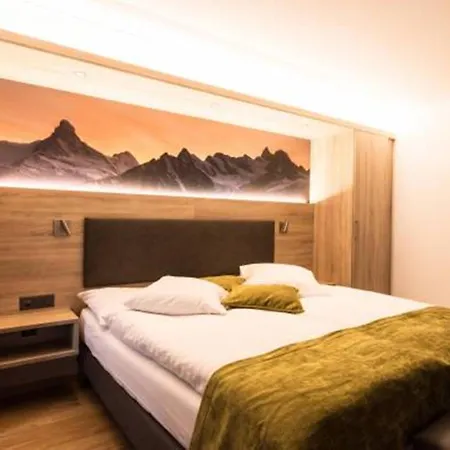 Bristol Otel 3*