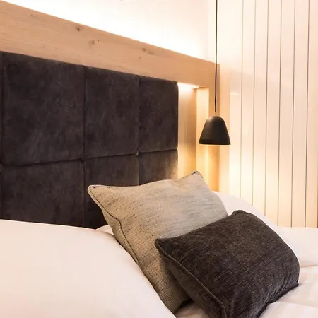 Otel Bristol 3*