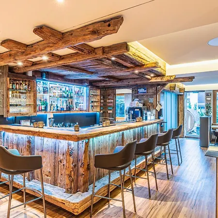 Hotel Bristol 3*