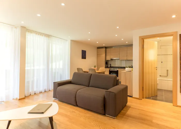 Отель Bristol 3*