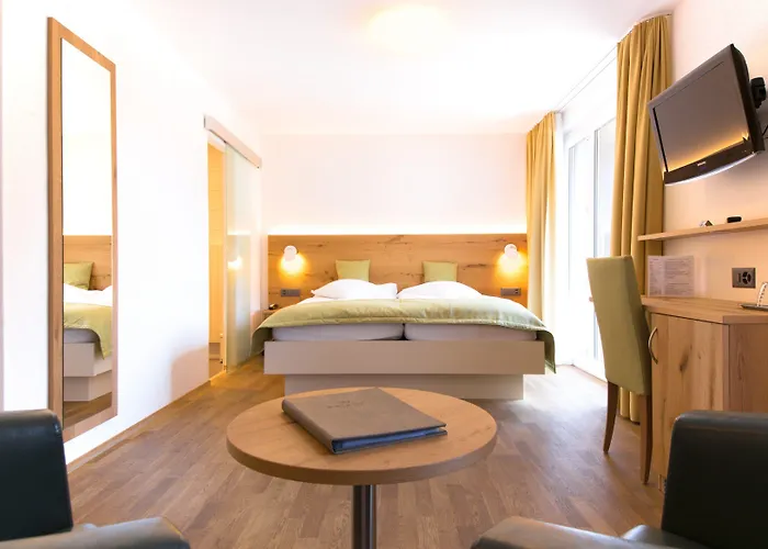 Ξενοδοχείο Bristol 3*